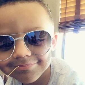 Meet your Posher, Aaron